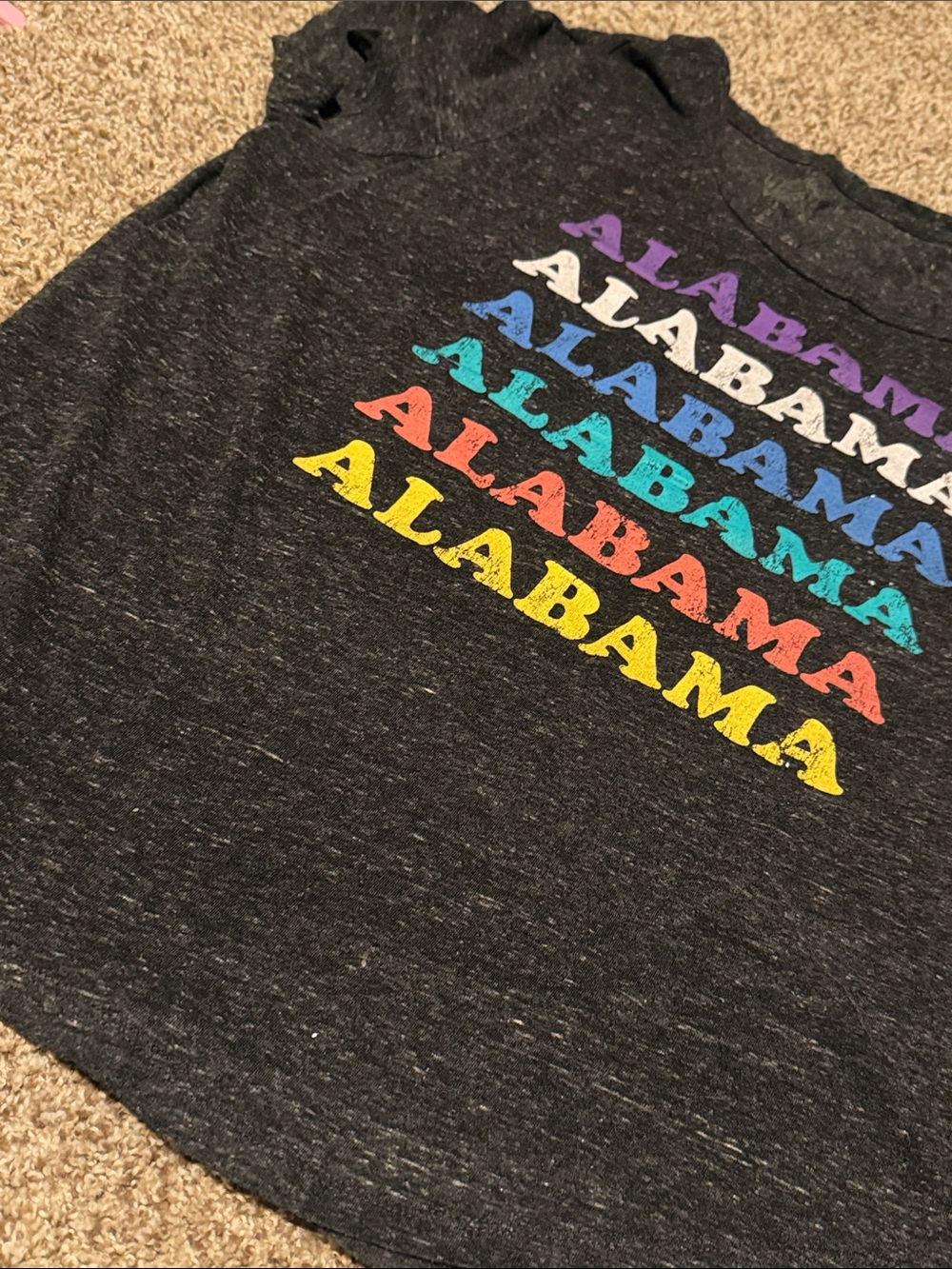 Alabama multi-colored on heathered black round hem tee (L) - EUC!